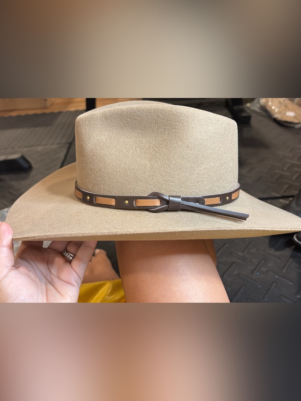 Stetson Tan 3x wool Western cowboy hat with Dark Brown Leather Band